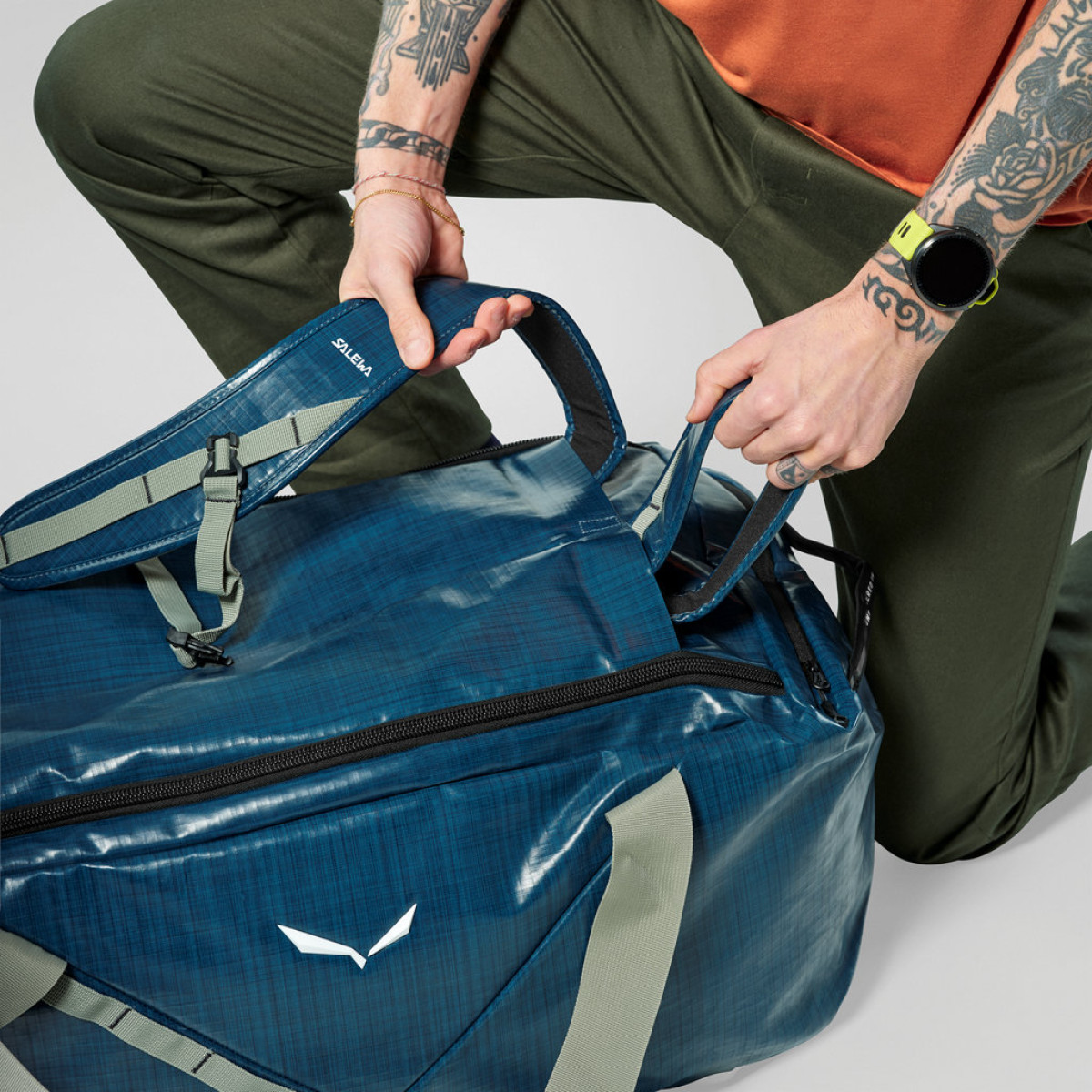 Туристически сак Salewa Discovery Duffle Bag M Bag Pond