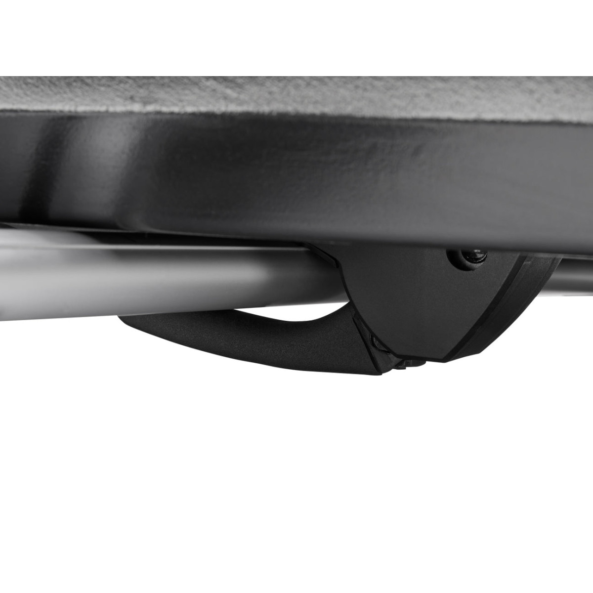 Автобокс Yakima SkyBox NX18 Roof Box