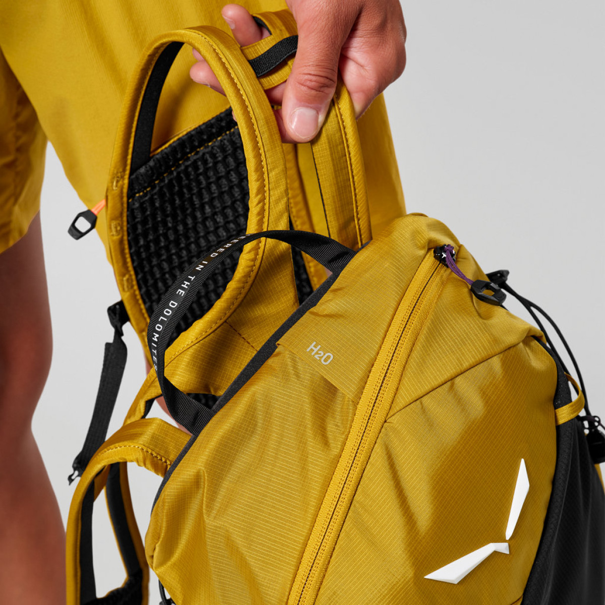 Туристическа раница Salewa Pedroc Active 12L Backpack Olive Oil